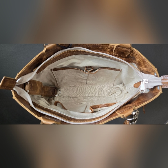 Pure Dixie Shopper Leather Handbag - Picture 8 of 10